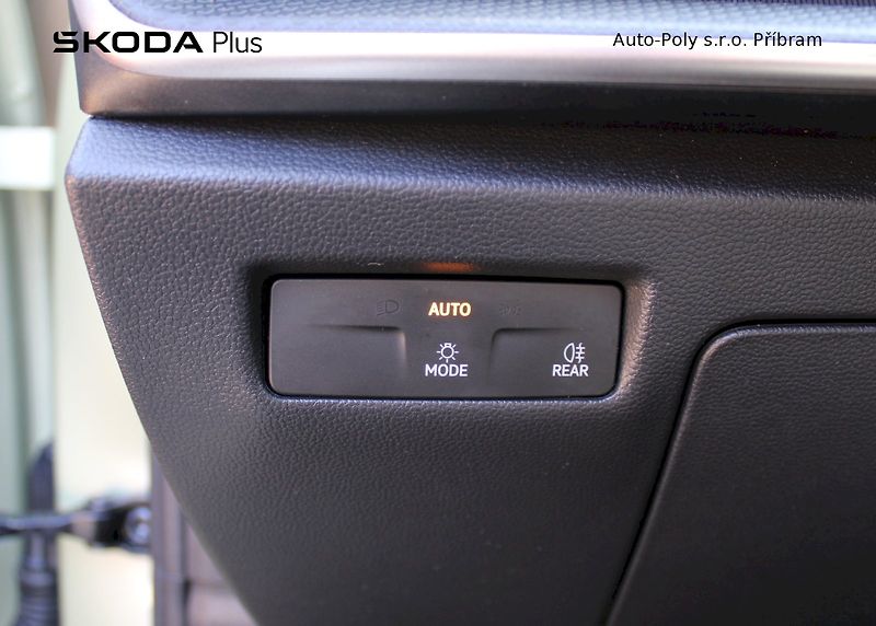 Škoda Superb (2025) Selection 2.0TDI / 110kW 7°DSG - fotka 12 z 23