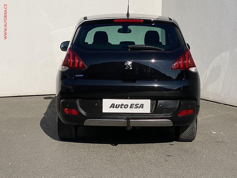 Peugeot 3008 (2016) 1.6 HDi, Allure, AT, panor - fotka 5 z 18