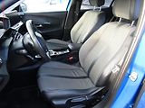Peugeot 2008 (2021) 1.5 HDi, ČR, Allure, navi - náhled 9