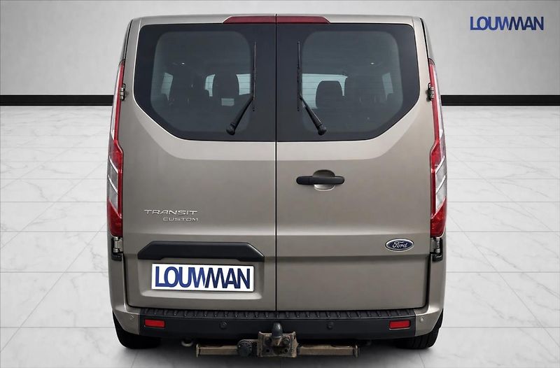 Ford Transit Custom 2,0 Titanium L1 - fotka 17 z 17