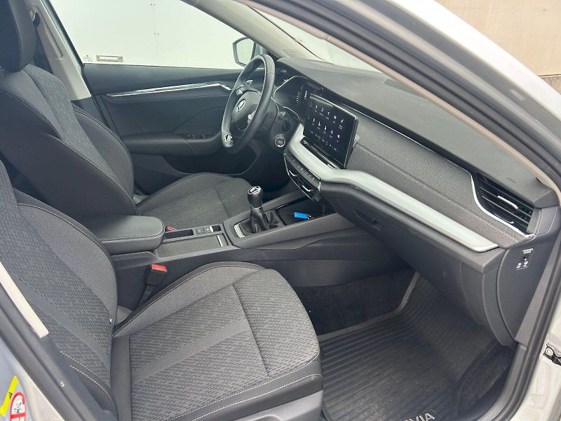 Škoda Octavia (2021) OCT.COM STY TD 85/2.0 M6F - fotka 11 z 27