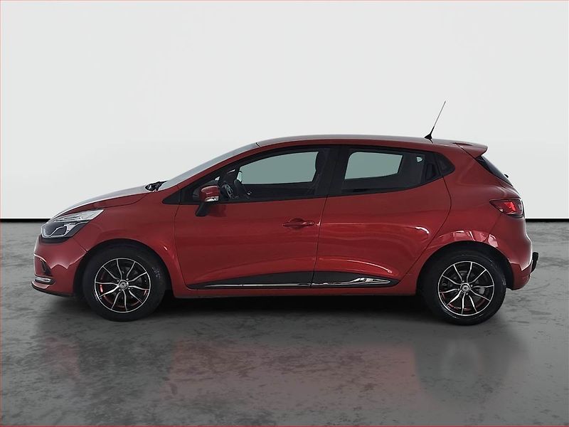 Renault Clio (2018) 1.2 16V, Tempomat - fotka 3 z 17