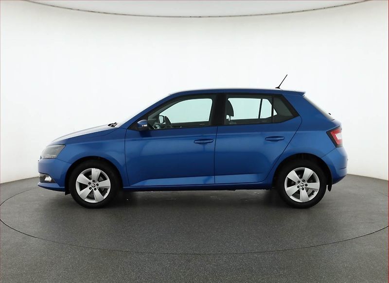 Škoda Fabia (2017) 1.2 TSI, Park. senzory - fotka 3 z 16