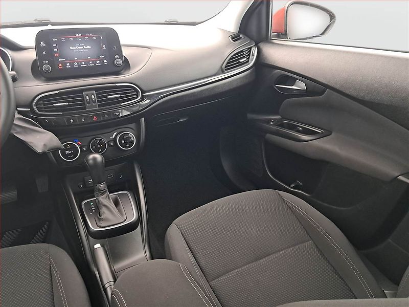 Fiat Tipo (2023) 1.5 MHEV, Automat, Serv.kniha - fotka 7 z 18