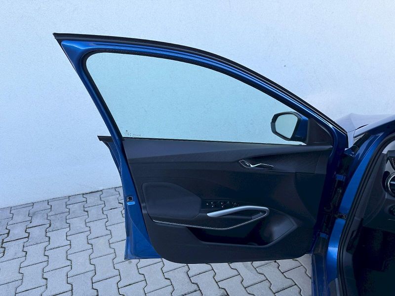 Škoda Fabia (2024) 1.0 TSI / 85 kW / 6MP / TOP SE - fotka 16 z 28