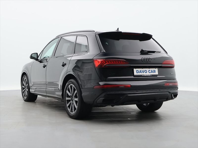 Audi Q7 3,0 50 TDI Quattro S line CZ - fotka 5 z 43