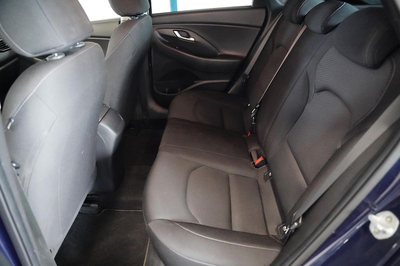 Hyundai i30 - fotka 26 z 28