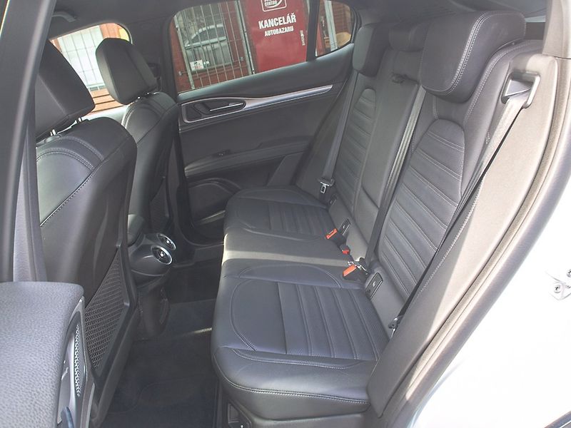 Alfa Romeo Stelvio (2024) 2.2D 154KW Q4 – VELOCE - fotka 56 z 71