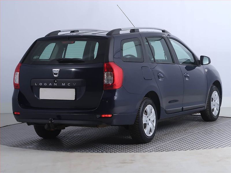 Dacia Logan (2017) 0.9 TCe, Tažné, za dobrou cenu - fotka 5 z 15