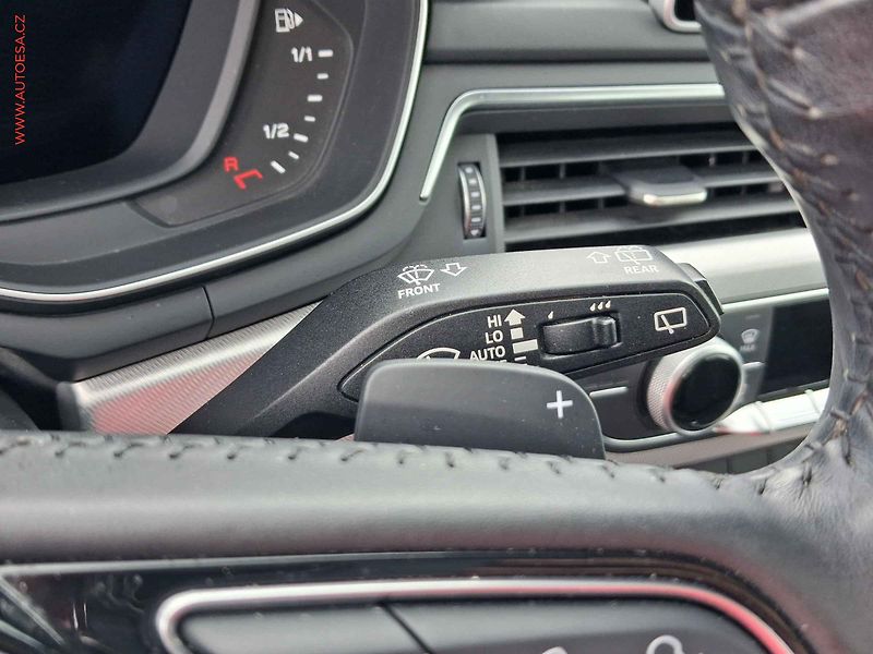 Audi A4 (2018) 2.0 TDi, AT, bixen, navi, - fotka 14 z 28