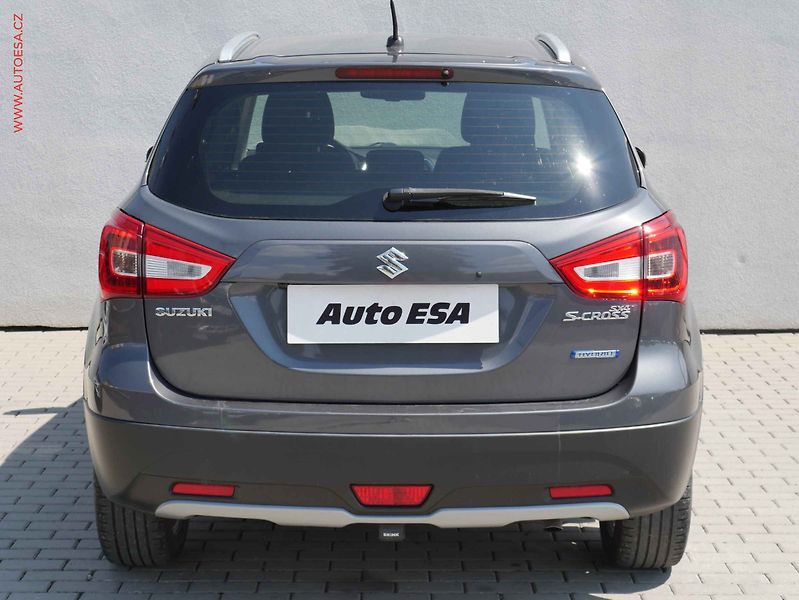 Suzuki S-Cross (2021) 1.4MHEV, 1.maj,ČR, AC, TZ - fotka 5 z 18