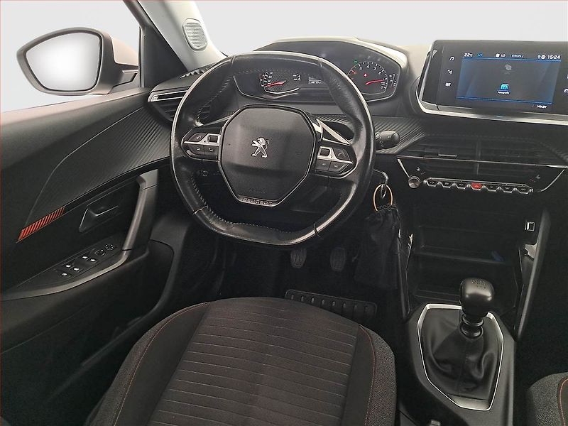 Peugeot 2008 (2020) 1.2 PureTech, Tempomat - fotka 7 z 18