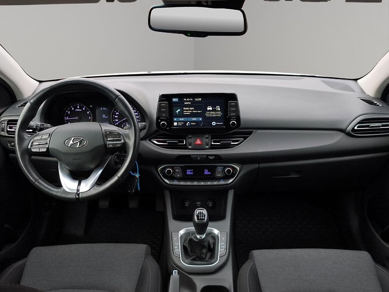 Hyundai i30 (2020) SMART 1.5 DPi 81kW, ČR, 1. Maj - fotka 9 z 25