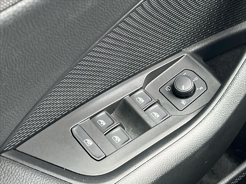 Škoda Octavia 1,5 TSi 110 kW SELECTION  IV. - fotka 20 z 24