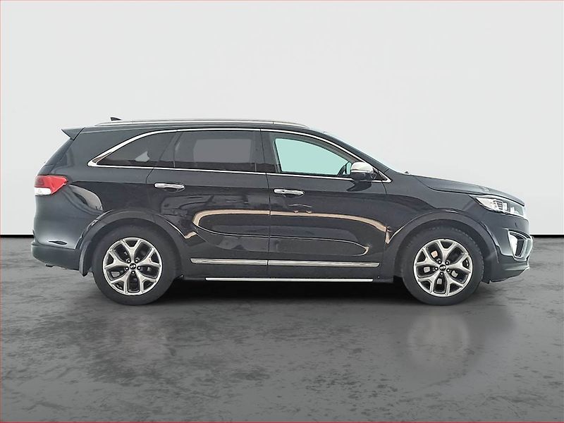 Kia Sorento (2016) 2.2 CRDi, 4X4, Automat, Kůže - fotka 6 z 23