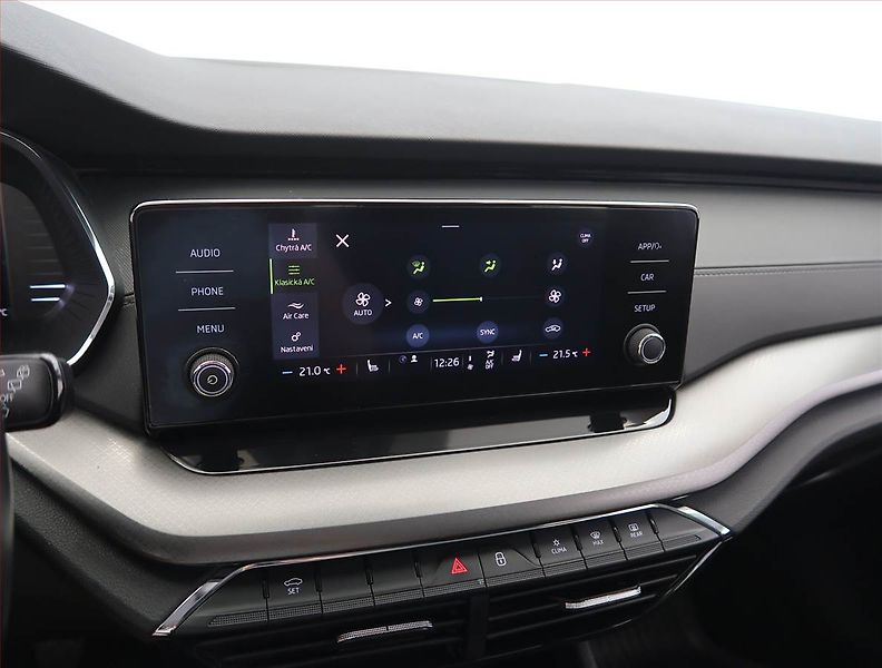 Škoda Octavia (2023) Ambition 2.0 TDI, ČR,1.maj - fotka 17 z 24
