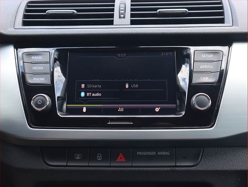 Škoda Fabia (2019) Ambition Plus 1.0 TSI - fotka 17 z 19