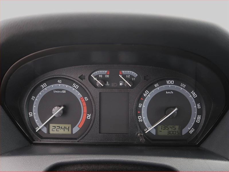 Škoda Fabia (2005) 1.2 12V, po STK, levný provoz - fotka 11 z 16