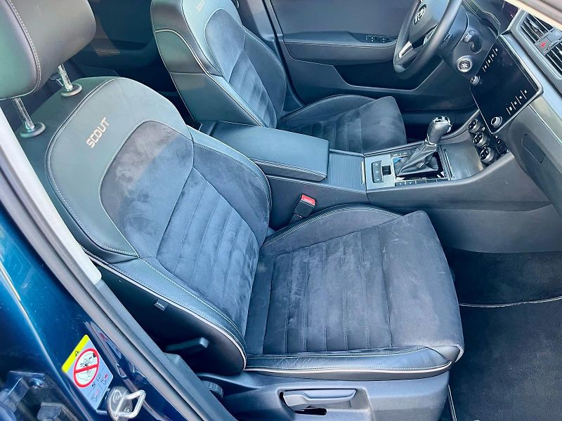 Škoda Superb (2020) 2.0 TDi Scout 4x4 DSG - fotka 14 z 19