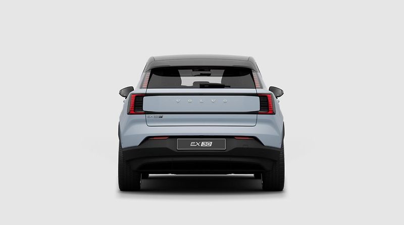 Volvo EX30 (2026) P8 AWD ULTRA AUT - fotka 15 z 20