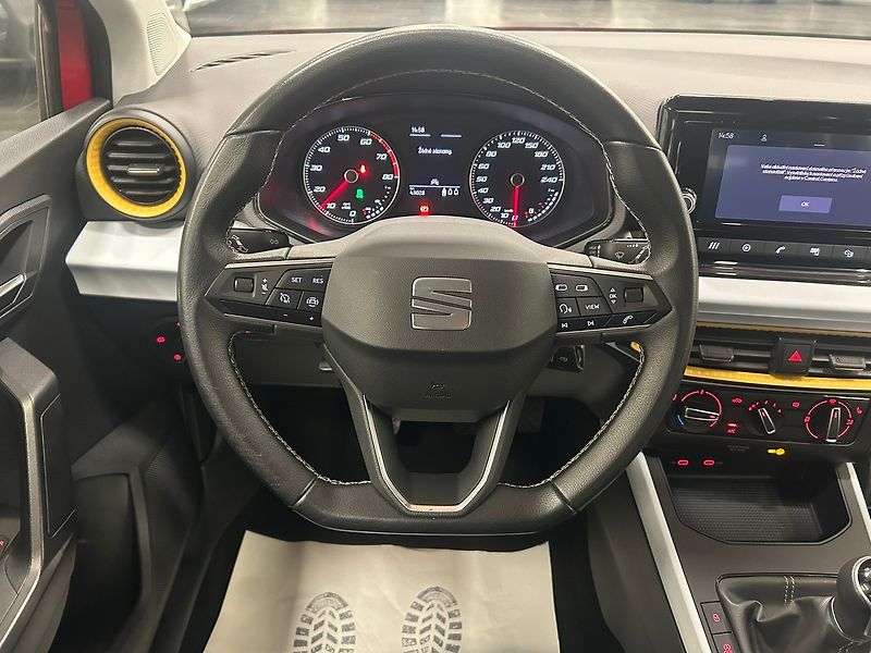 Seat Arona (2022) 1.0 TGI MAN Style 2020 | Záruk - fotka 27 z 45