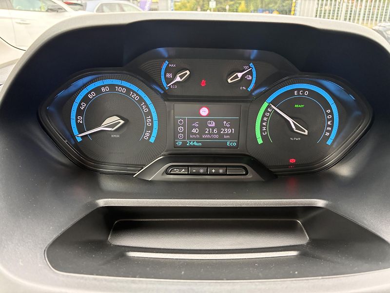 Peugeot Rifter EV50 kWh-100KW, REZERVACE - fotka 20 z 33