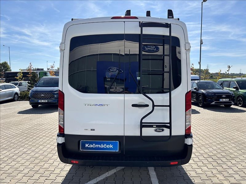 Ford Transit 2,0 mHEV 96kW L3 Kombi Van DPH - fotka 3 z 36
