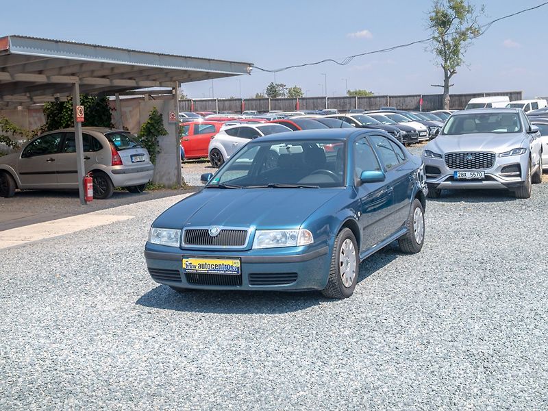 Škoda Octavia (2003) 1.6MPI 75KW – PO ROZVODECH - fotka 1 z 30
