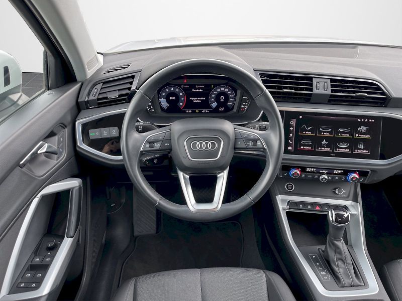 Audi Q3 (2023) 1.5 35 TFSI 110 kW S-Tronic - fotka 6 z 32