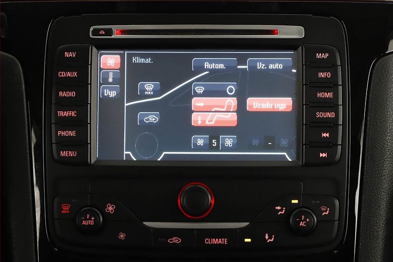 Ford Galaxy (2013) 2.0 TDCi, Automat, 7 míst - fotka 11 z 18