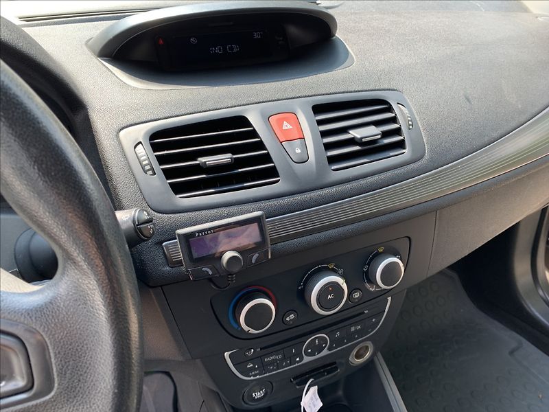 Renault Mégane 1,5 DCI,ČR - fotka 11 z 17