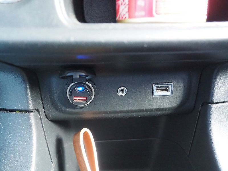 Citroën C3 (2017) 1.2 PureTech, Tažné - fotka 31 z 34
