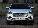 Hyundai Grand Santa Fe.
