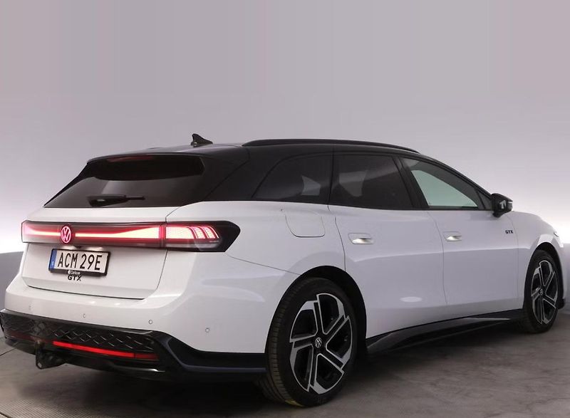 Volkswagen ID.7 Tourer GTX SoH 99% 360k Masáž HuD Taž - fotka 4 z 26