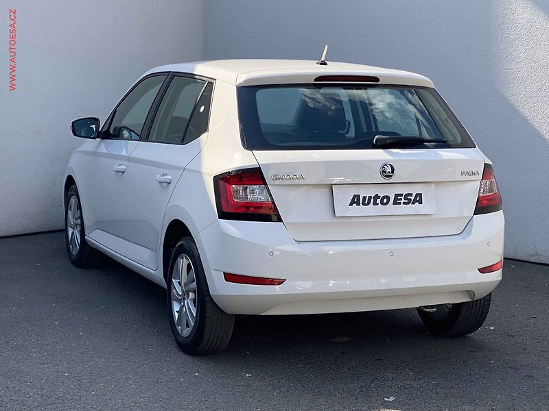 Škoda Fabia (2019) 1.0 TSi, Ambition - fotka 6 z 16