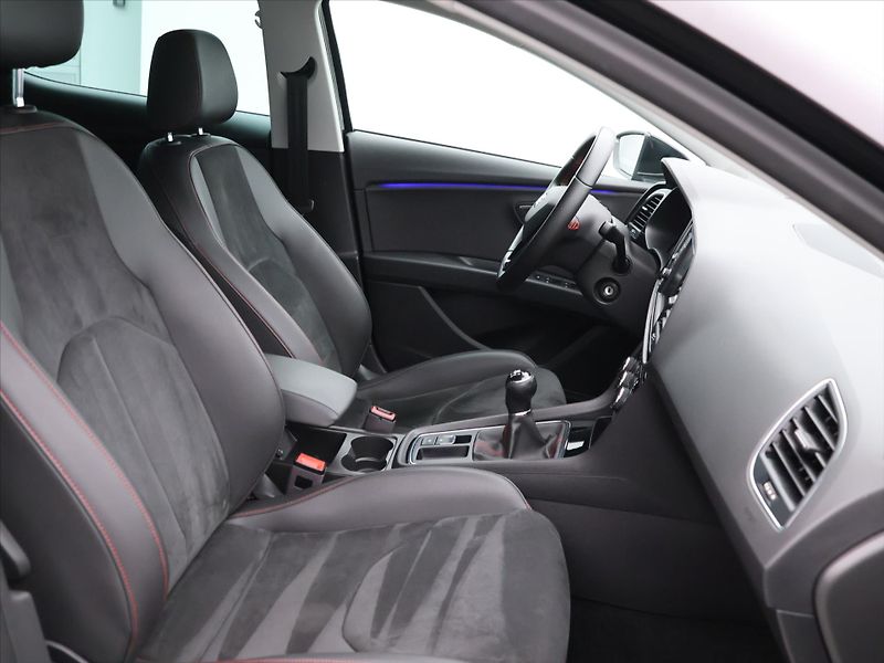 Seat Leon 1,4 TSI FR LED Kůže CZ - fotka 10 z 28