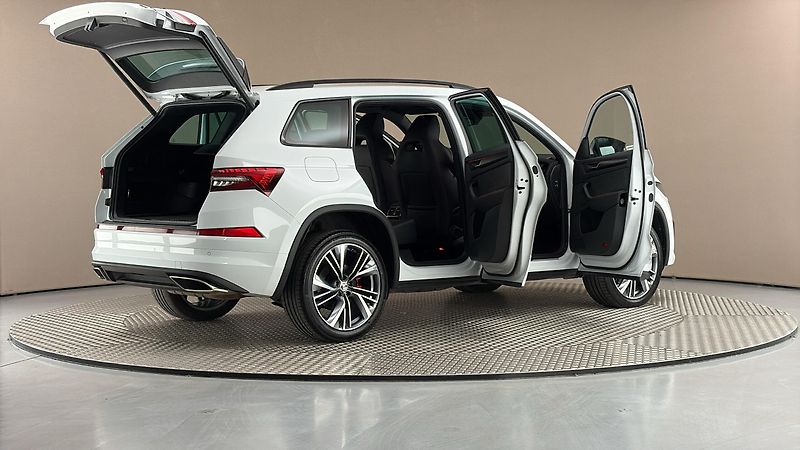 Škoda Kodiaq 2.0 TSI DSG 4x4 RS - fotka 6 z 30
