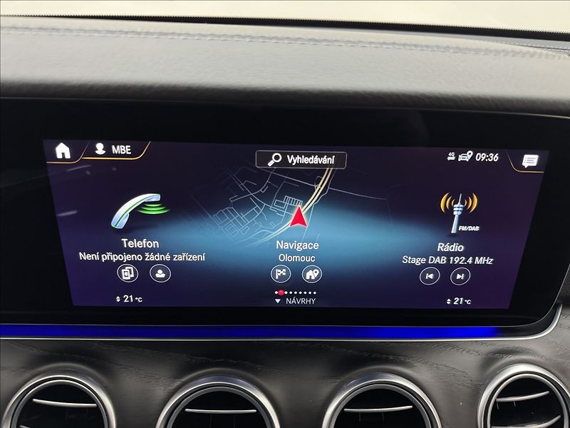 Mercedes-Benz Třídy E 2,9 400d 4MATIC AMG LED 360° - fotka 17 z 44