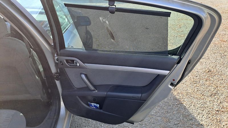 Peugeot 407 1.8i Klima - fotka 10 z 23