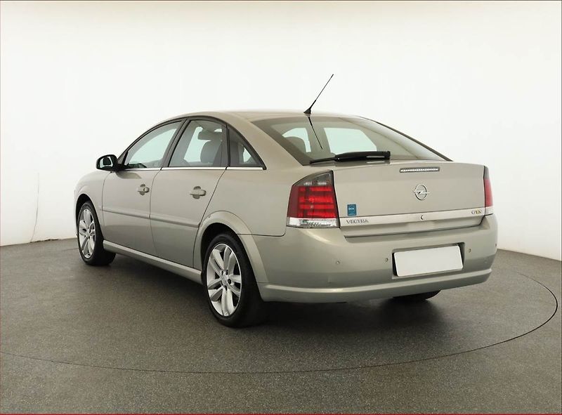 Opel Vectra (2008) 1.8, Automat, Serv.kniha - fotka 4 z 16