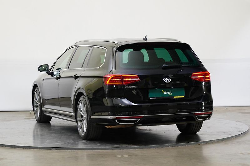 Volkswagen Passat - fotka 7 z 26