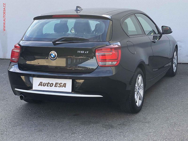 BMW Řada 1 (2012) 1.6 D 116d, Bixen, AC - fotka 4 z 19