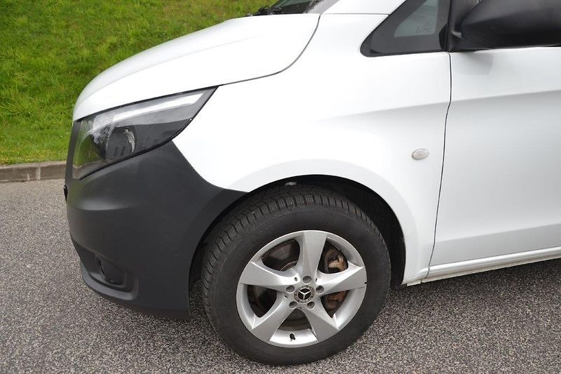 Mercedes-Benz Vito 4x4  7G automat 8-míst - fotka 24 z 29