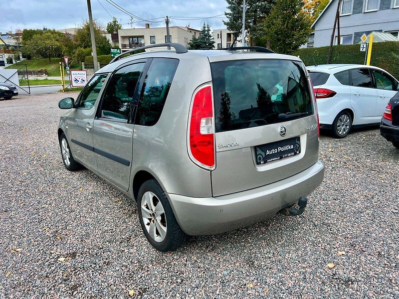 Škoda Roomster (2013) 1.2 TSI 77 kW - fotka 7 z 17