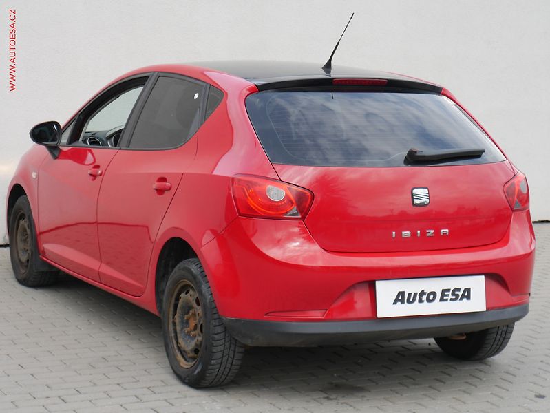 Seat Ibiza (2009) 1.4i, ČR, servis.kniha, AC - fotka 6 z 18