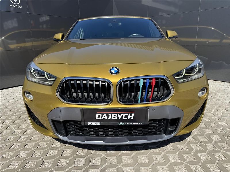 BMW X2 1,5 sDrive 18i M-Sport X DPH - fotka 4 z 30
