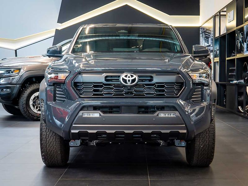 Toyota Tacoma (2024) 2.4 Off-Road Premium 4x4 - fotka 9 z 38