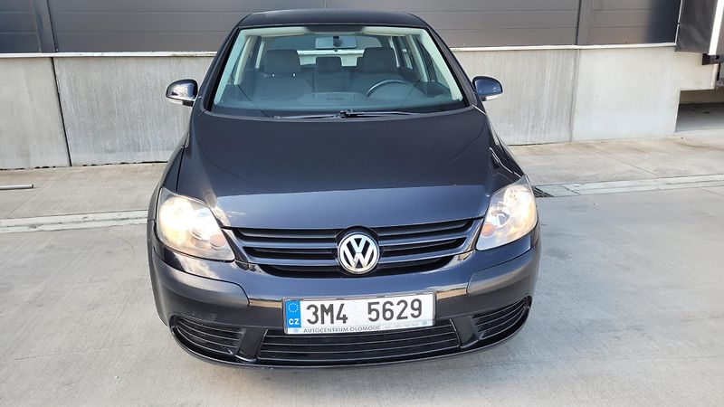 Volkswagen Golf Plus 1,6 75KW KOUPENO V ČR - fotka 2 z 20