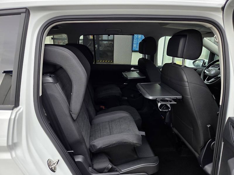Volkswagen Touran (2026) 1.5 TSI DSG7 R-Line 7 míst - fotka 44 z 50