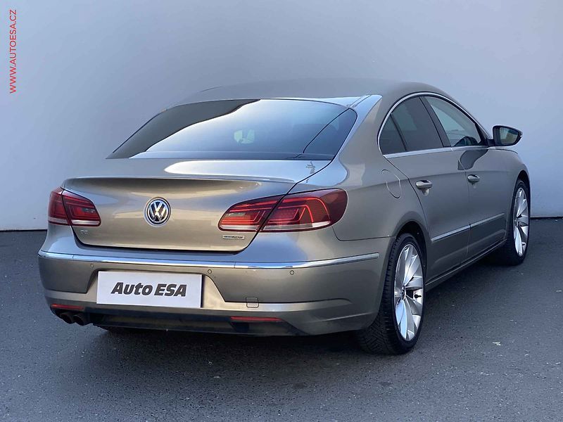Volkswagen Passat CC (2013) 2.0 TDi, 1.maj,ČR, servis - fotka 4 z 17